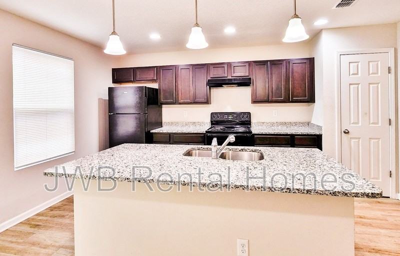 8148 Metto Rd - Photo 2 of 13