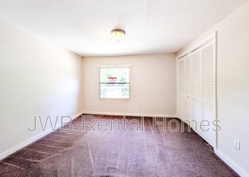3933 Boulevard #2 - Photo 7 of 13
