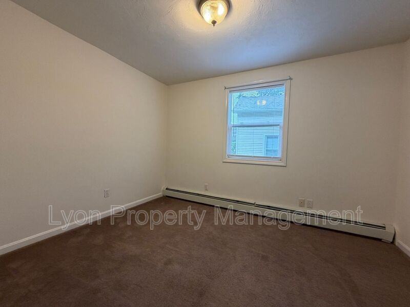 36 Elmore Ave - Photo 3 of 15