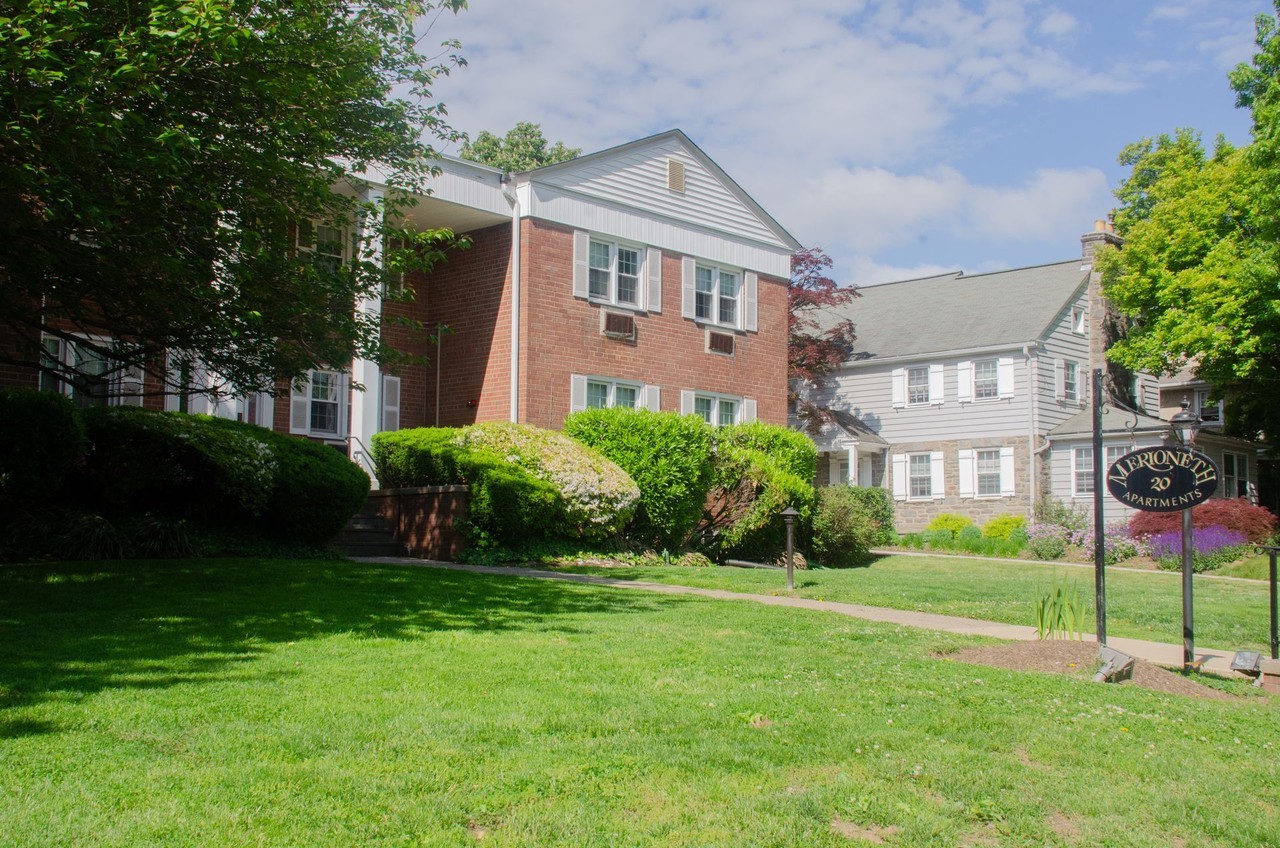 Merioneth Apartments - Photo 2 of 37
