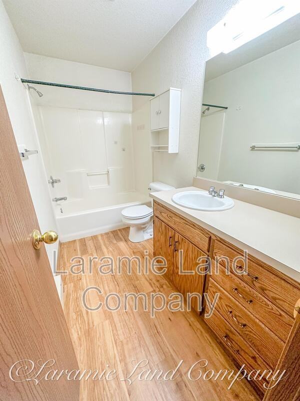 1171 N 17th St - Photo 5 of 6