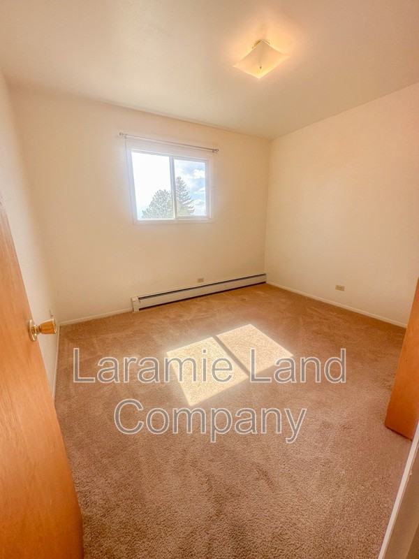 1503 E Baker St - Photo 2 of 7