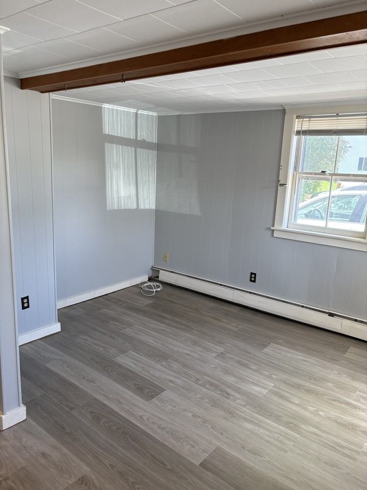 168-174 Main Street - Photo 6 of 12