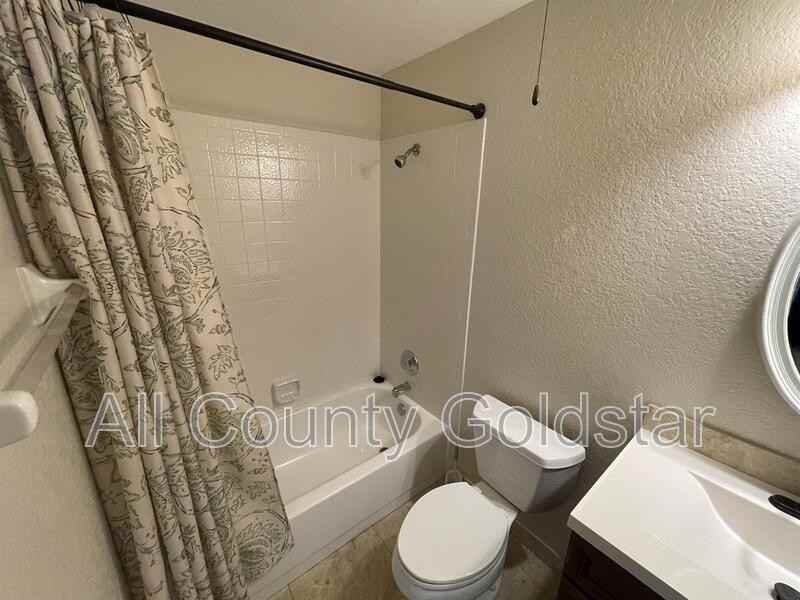 13349 Buckett Cir - Photo 7 of 22