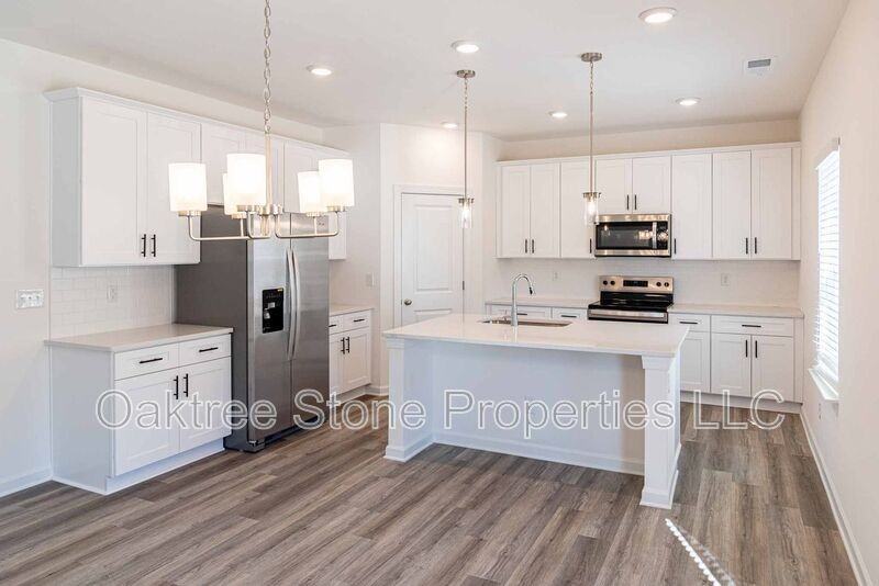 3348 Pepper Pike Ct - Photo 3 of 31