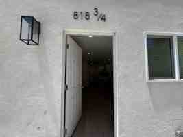 featured image of 816 E 87th Pl