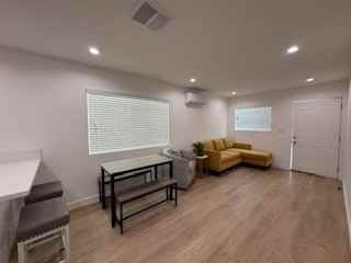 816 E. 87th Pl. - Photo 3 of 24