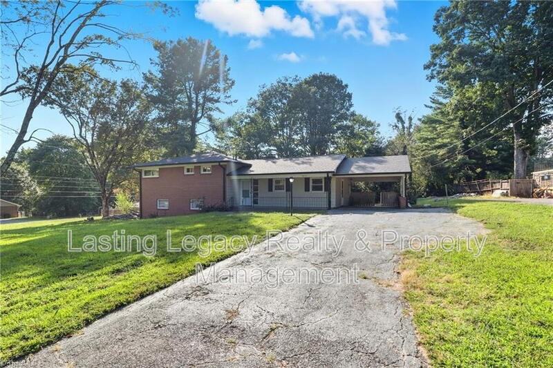 4850 Ellen Ave - Photo 3 of 35