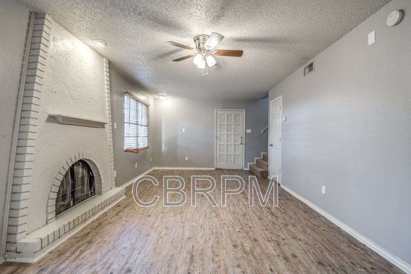5324 Kenosha Ave - Photo 5 of 26
