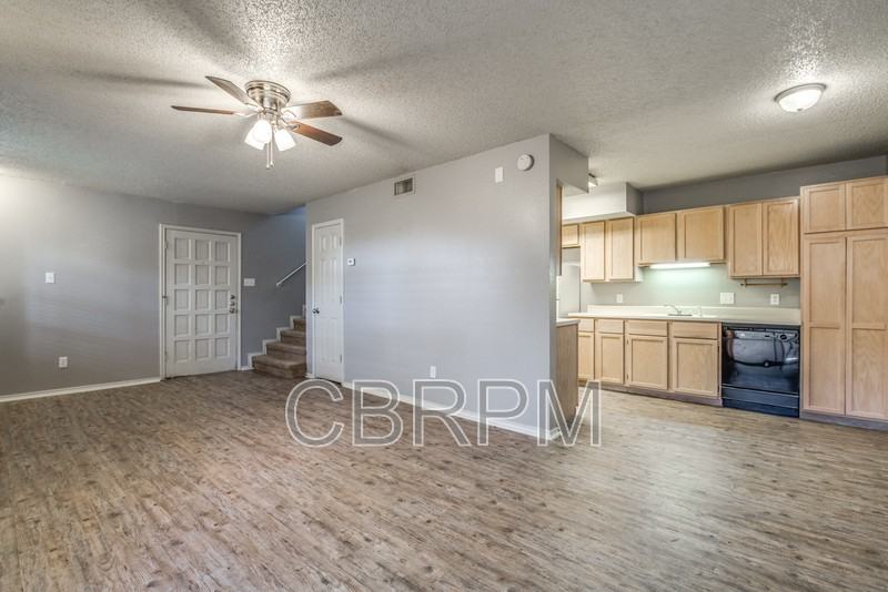 5324 Kenosha Ave - Photo 7 of 26