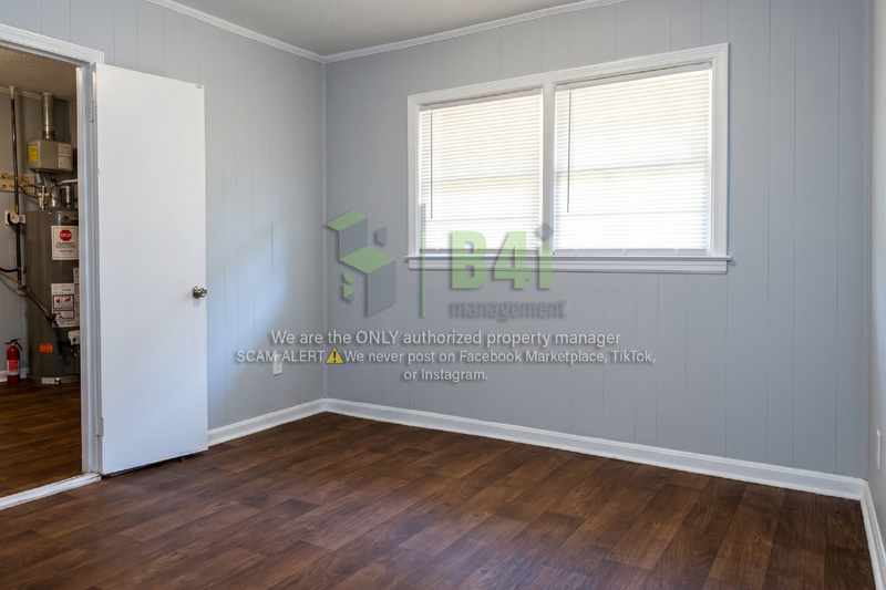 6106 Venetian Way Sw - Photo 6 of 18