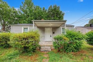 featured image of 402 Winston St