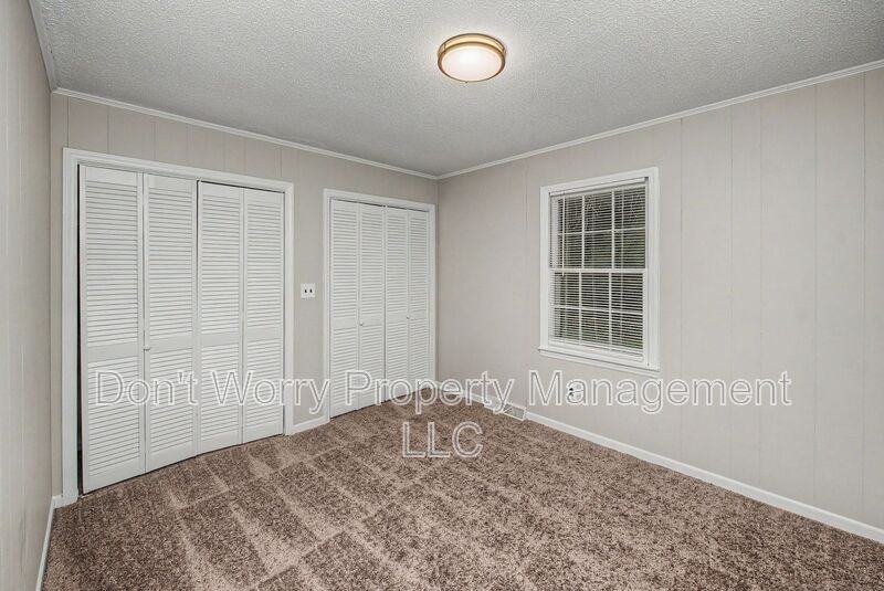 137 Crest Cir - Photo 7 of 12
