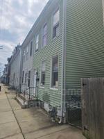 featured image of 428 Smith St