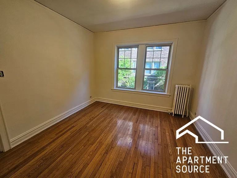 932 Judson Ave #E1 - Photo 4 of 7