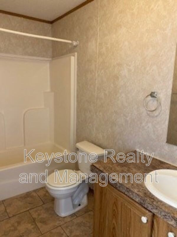 703 Trevor Ln - Photo 6 of 10