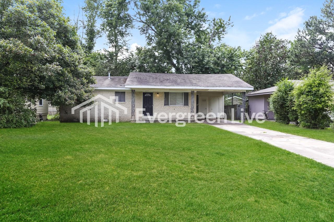 209 Stevenson St - Photo 2 of 15