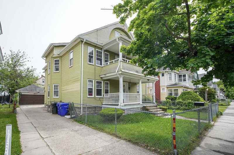 25 Virginia St #27 - Photo 2 of 20