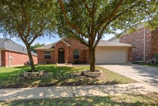 672 S Heights Dr - Photo 1 of 1