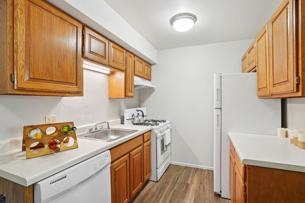 Linden Park Apartments - Photo 2 of 50