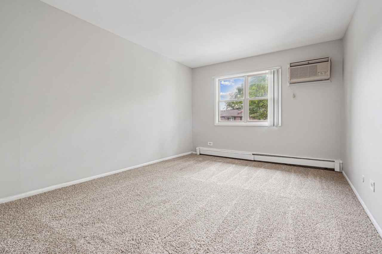 Linden Park Apartments - Photo 7 of 50