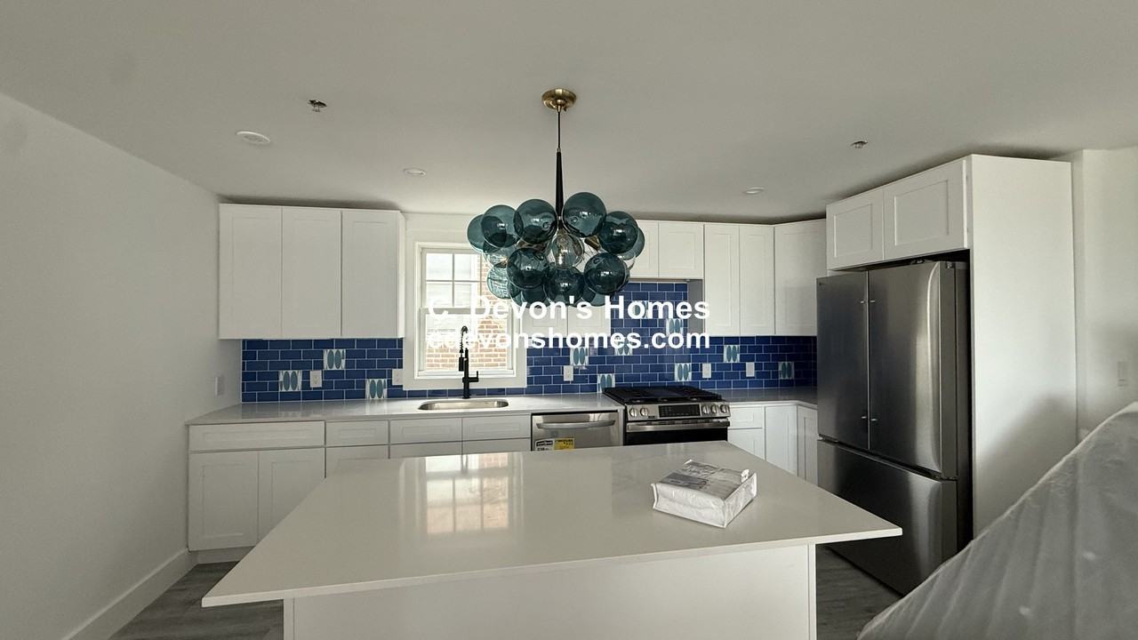 58 Cutler St #2 - Photo 4 of 6