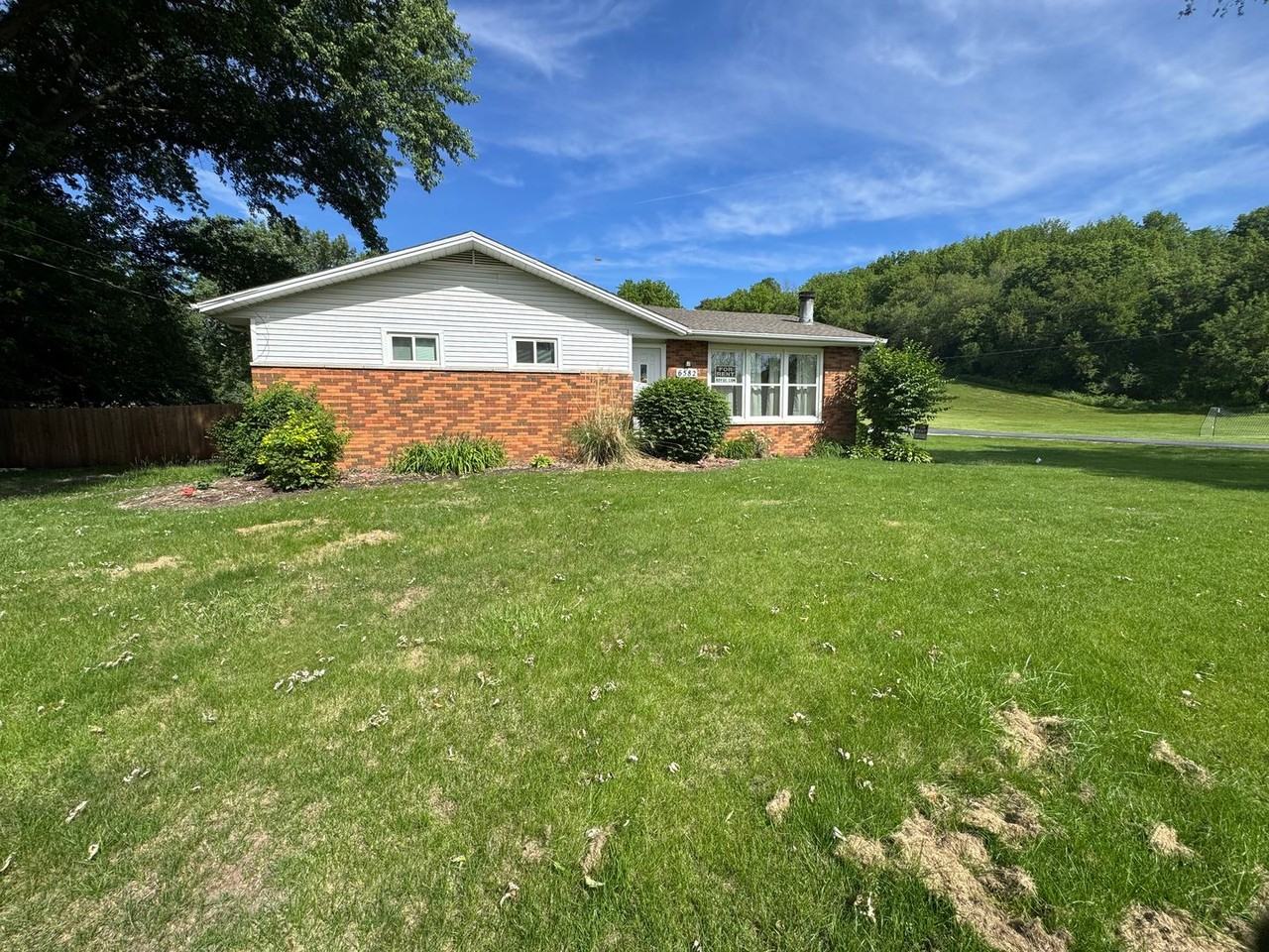 6582 Valley Dr - Photo 2 of 47