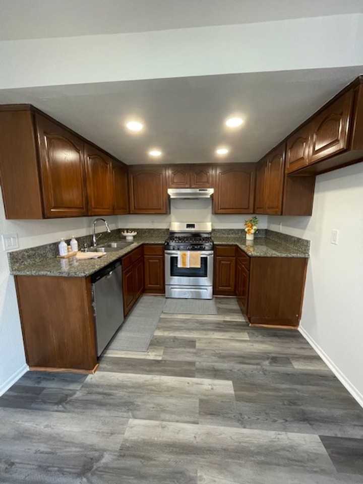 7714 Newlin Ave #15 - Photo 4 of 23