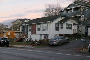 featured image of 1124 N Forest St