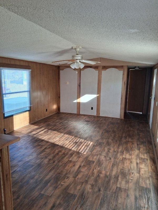 6909 Sunbeam Dr - Photo 3 of 4