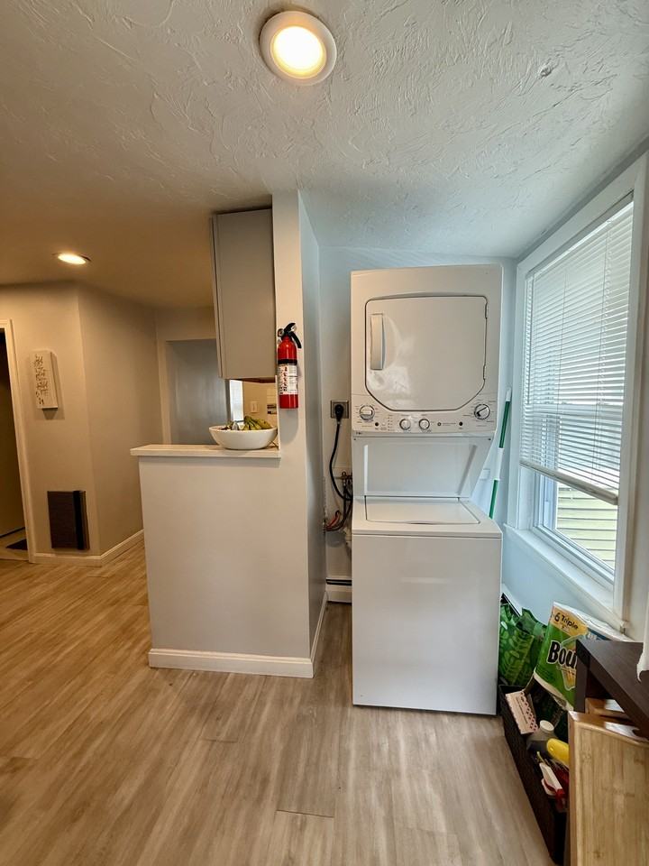 19 Clinton St #A - Photo 3 of 17