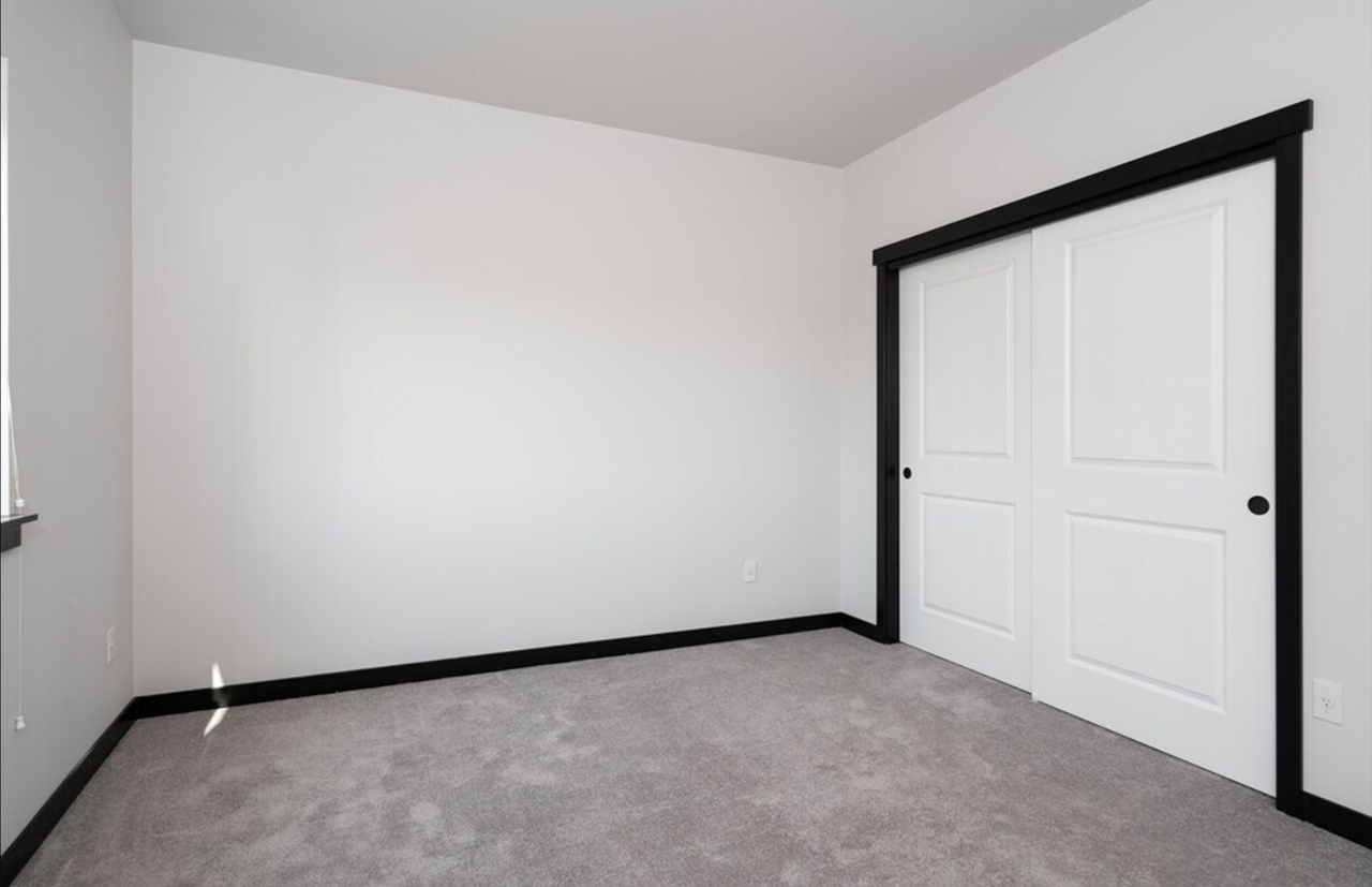 Hub City Apartments - Photo 6 of 17