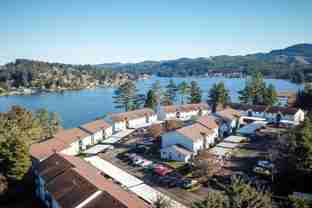 120 Se Mast Ave - Photo 1 of 1