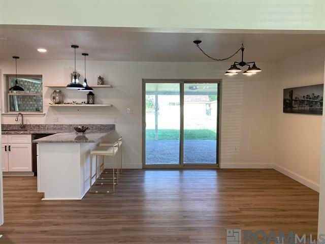 9477 Macedonia Ave - Photo 3 of 11