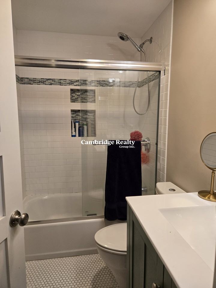 4 Mount Vernon St #T - Photo 7 of 16