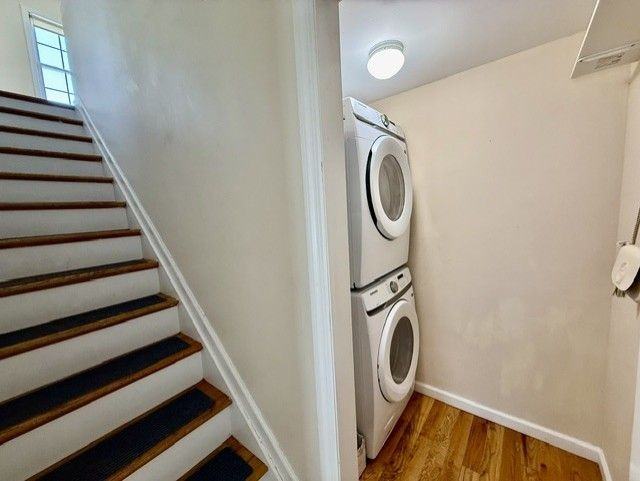 1005 6th St - Photo 4 of 14