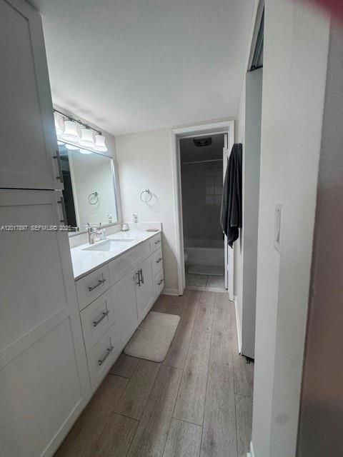 615 Ne 12th Ave ##109 - Photo 7 of 10