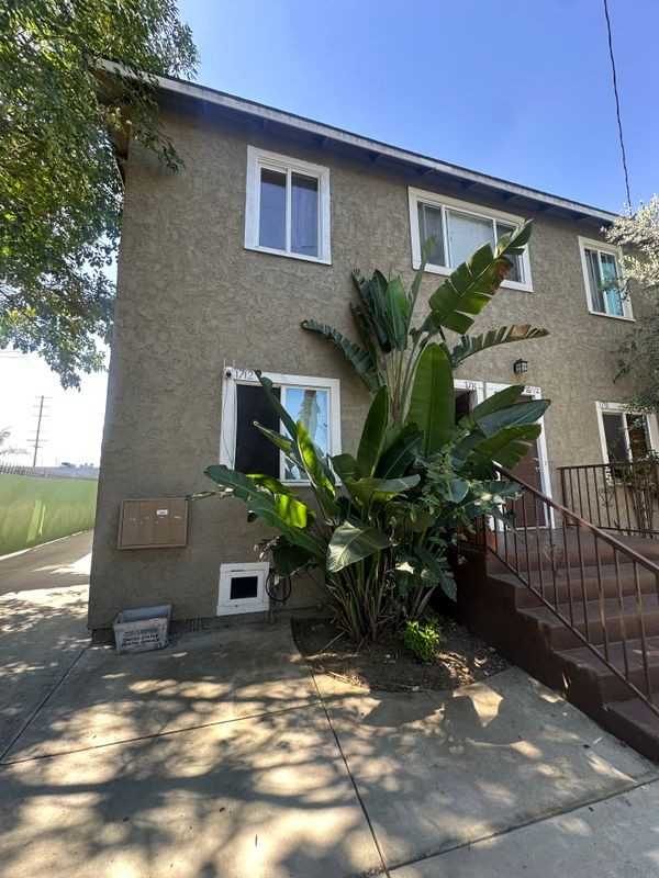 1714 W 35th St - Photo 7 of 7