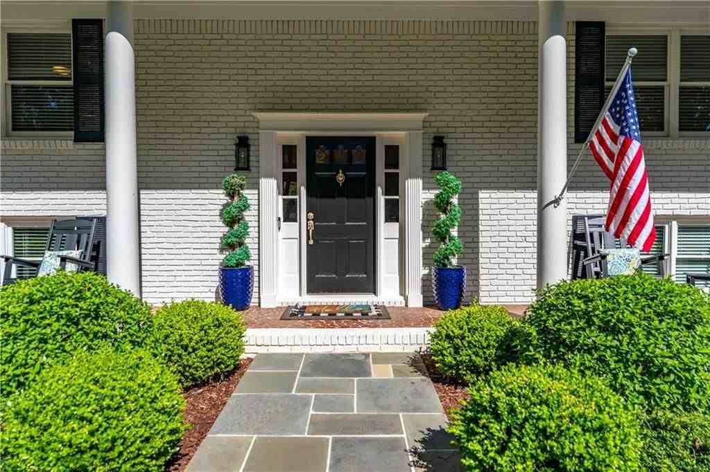 4115 Glen Devon Dr Nw - Photo 4 of 50