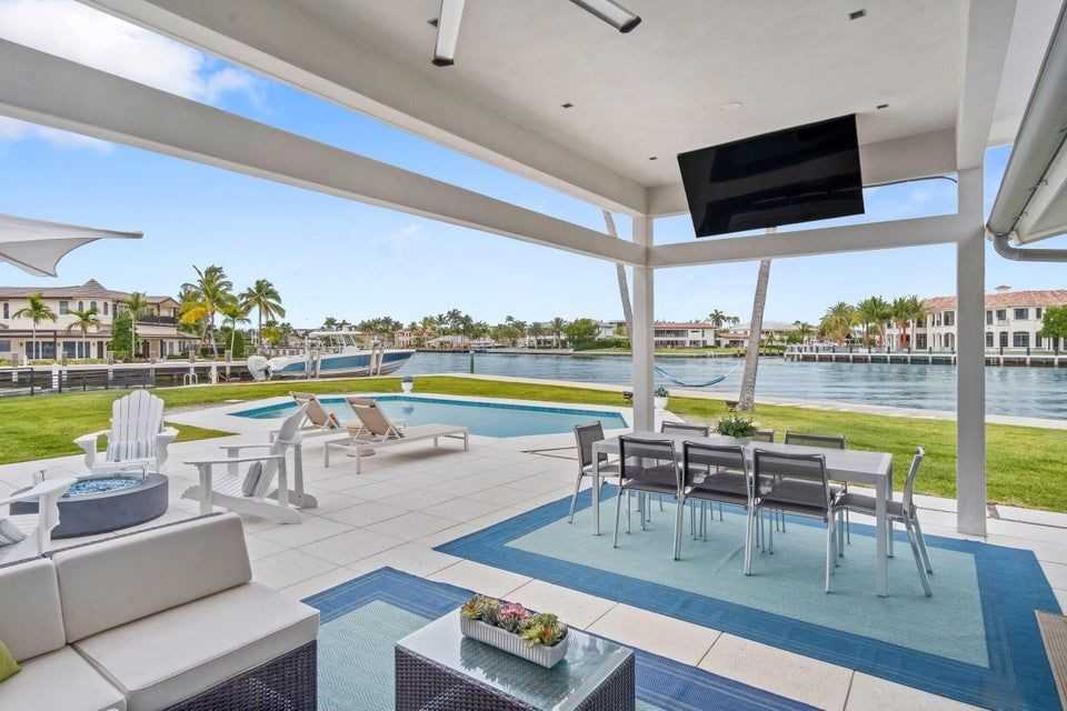 35 Castle Harbor Is - Photo 5 of 19
