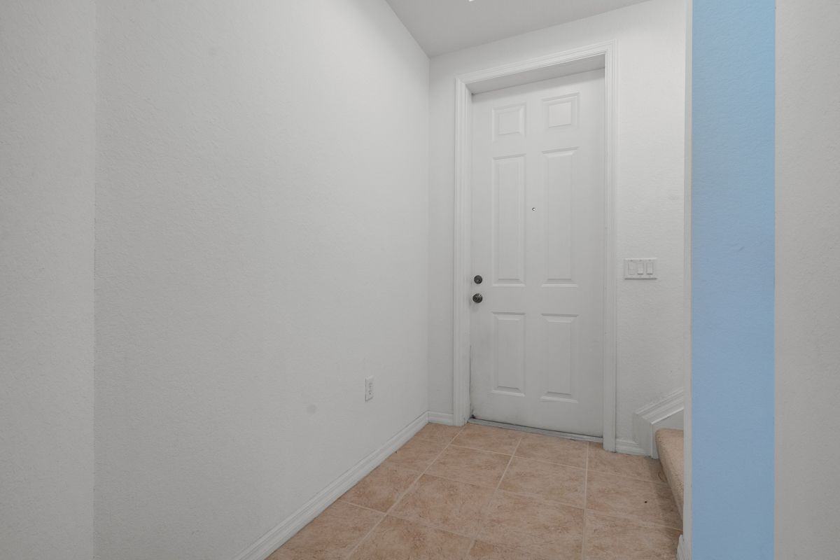 16217 Via Solera Cir ##105 - Photo 4 of 25