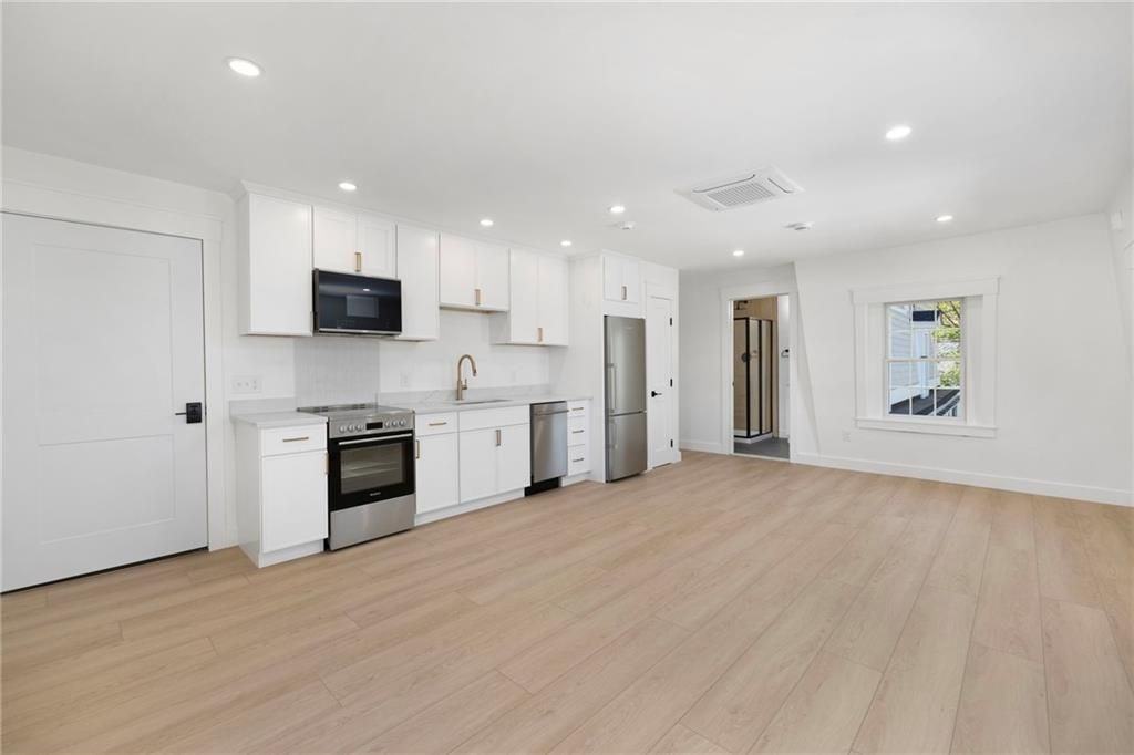 3 Melrose St - Photo 5 of 15