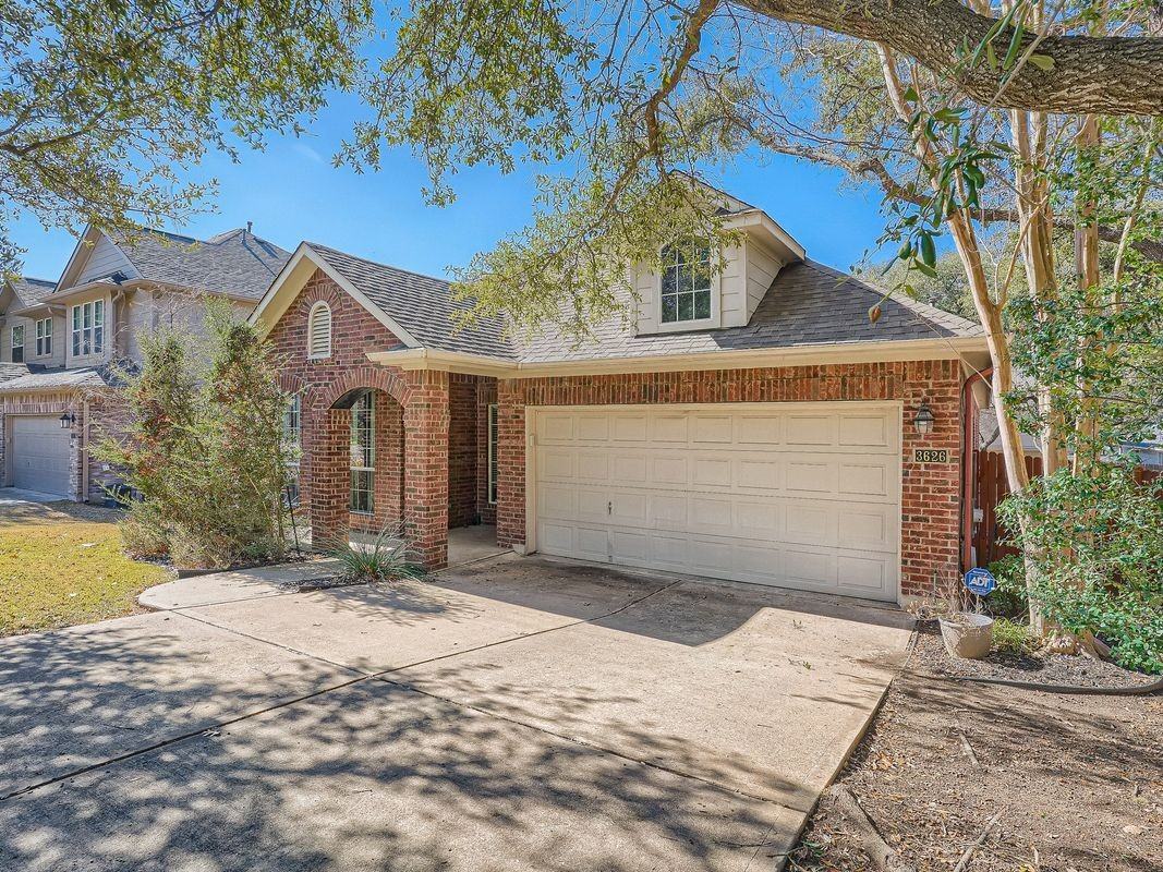 3626 Cerulean Way - Photo 2 of 27