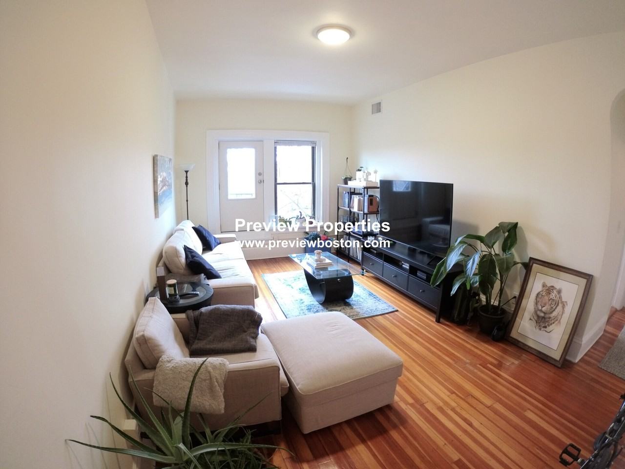 Beacon St #23P - Photo 5 of 11