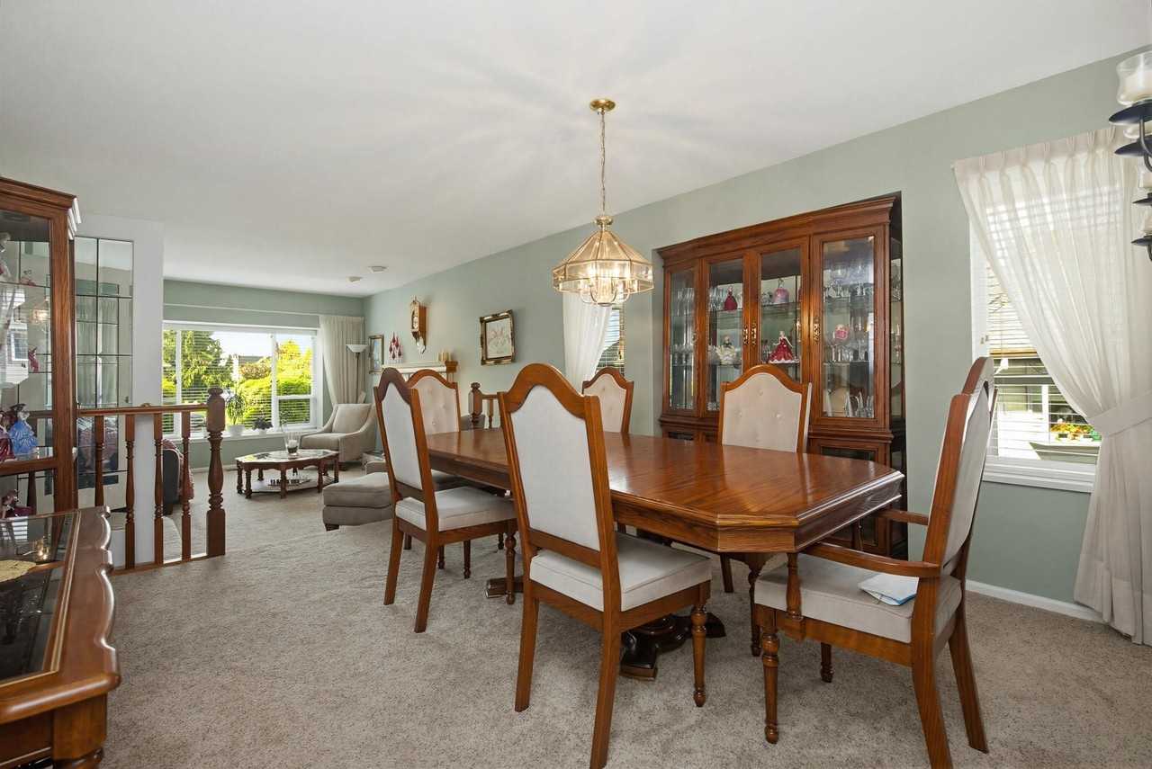 2165 Tower Court - Photo 5 of 24