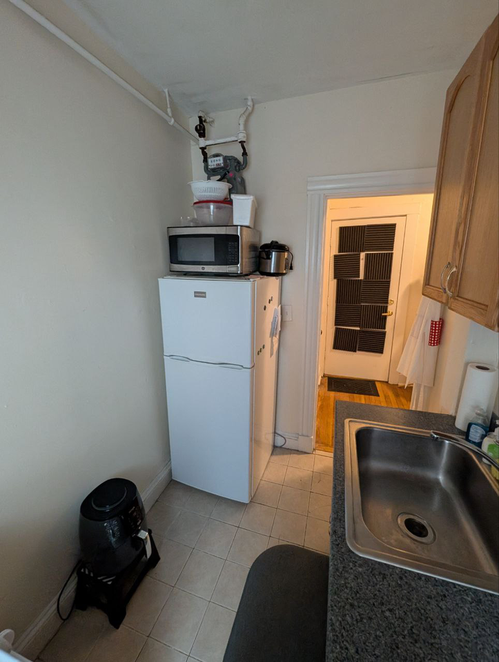 367 Riverway #5 - Photo 2 of 7