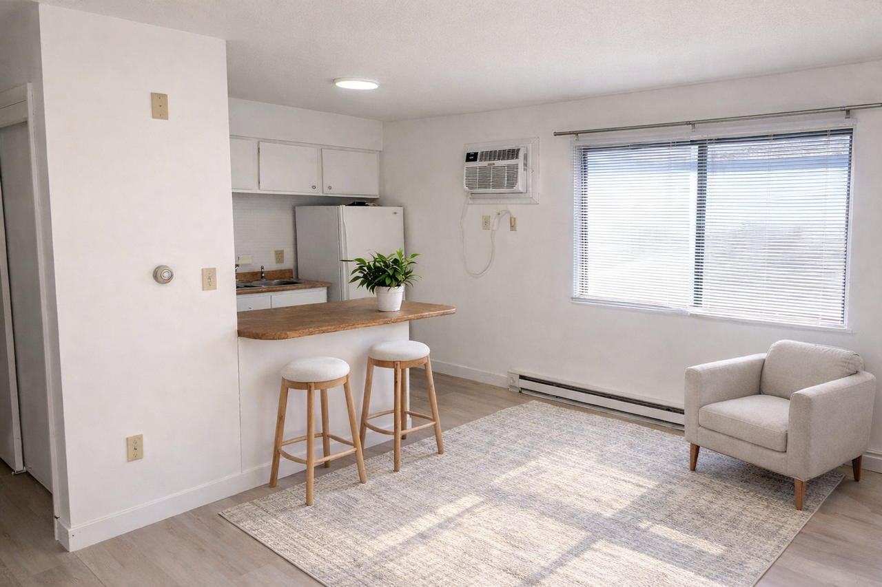 Riverstone Apartments - Photo 4 of 11