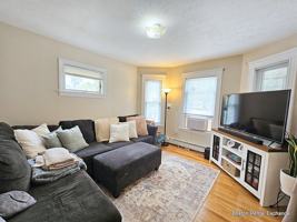 featured image of 26 Julia St