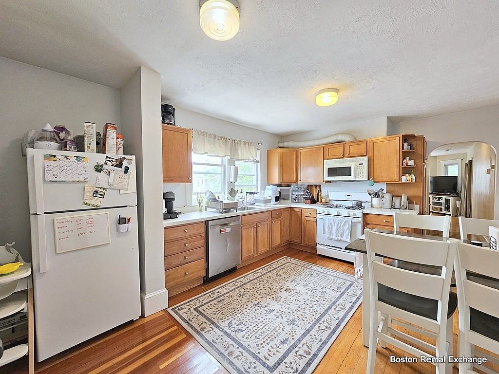 26 Julia St - Photo 7 of 18