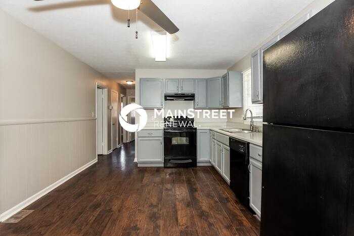 4022 S Shelby Ln - Photo 7 of 16
